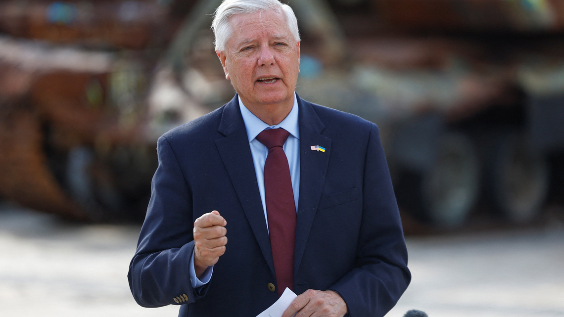 South Carolina governor names Graham's sister as temporary Senate replacement 