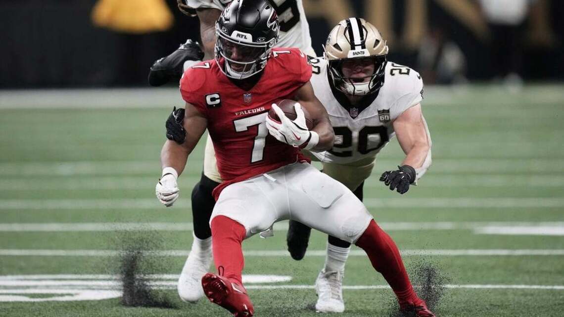 Bijan Robinson (2 TDs), Falcons spoil Saints' homecoming anniversary 