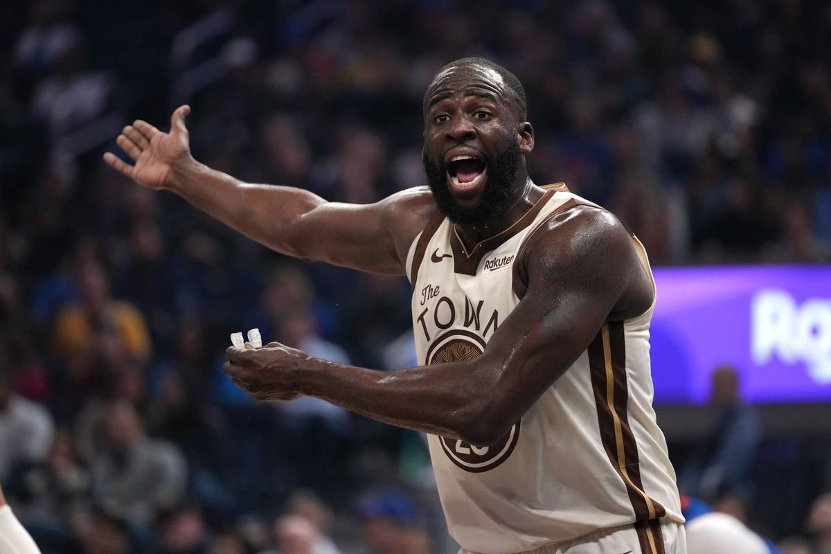  Jan 30, 2026; San Francisco, California, USA; Golden State Warriors forward Draymond Green (23) reacts after the Warriors committed a turnover against the Detroit Pistons in the first quarter at the Chase Center. Mandatory Credit: Cary Edmondson-Imagn Images 
