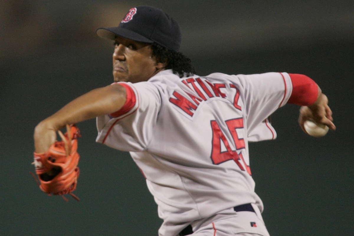  Boston Red Sox pitcher Pedro Martinez throws a pitch. USA Today Sports via Imagn Images