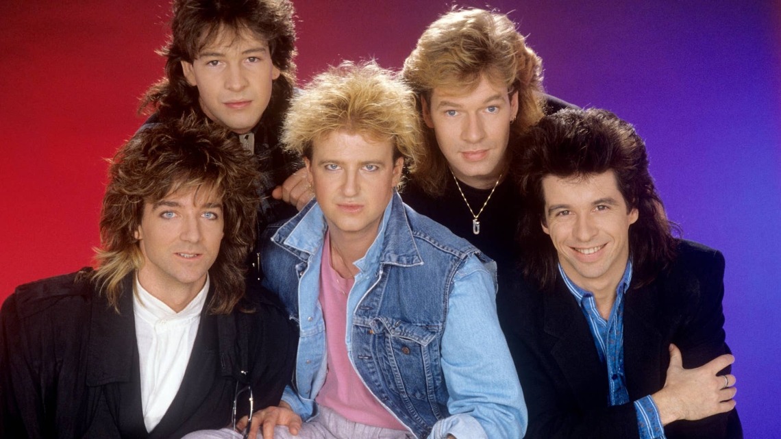 1986 Pop Smash Included Secret Vocals From One of the '80s Biggest Rockers-And You'll Recognize His Voice Right Away 