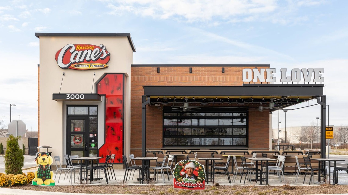 Beloved Fried Chicken Chain Is Opening 5 New Restaurants This July, Including First-Ever Spots in 3 States 