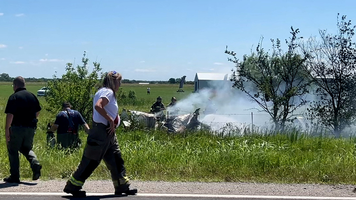 Twelve people killed in Missouri plane crash, skydiving company says