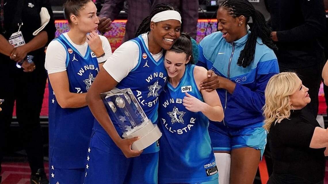 Jonquel Jones leads Team Spoon to win over Team Coop in WNBA All-Star Game