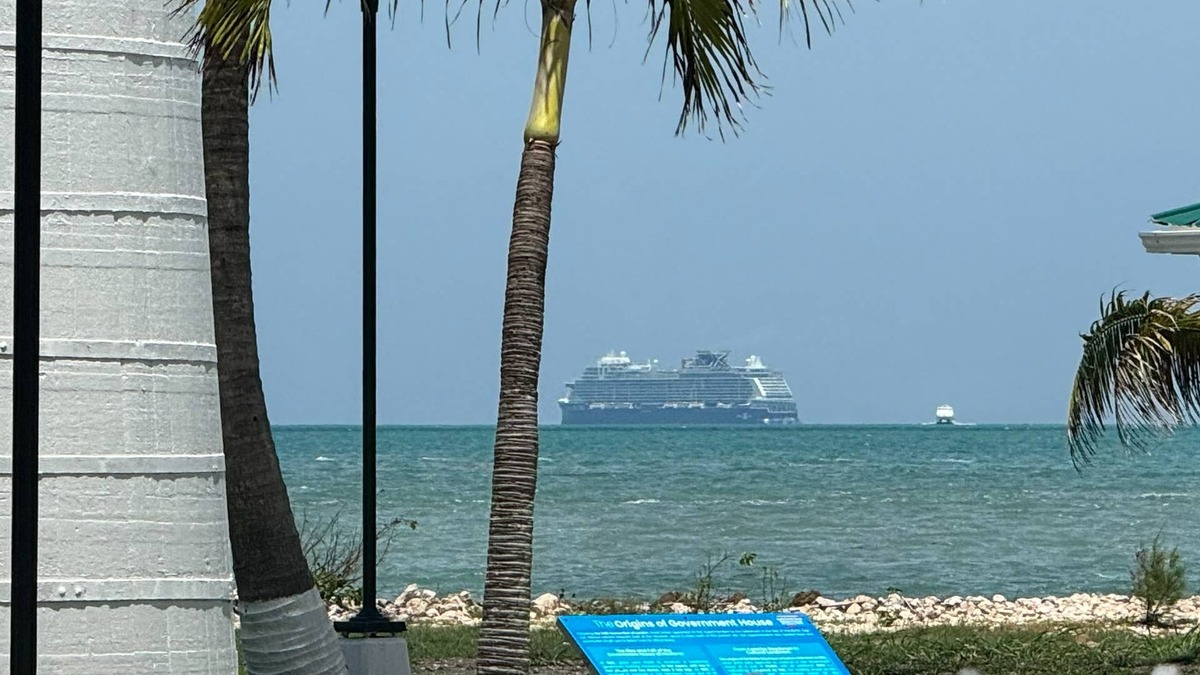  Cruisers from Celebrity Beyond catch a view of the ship from Belize City tour 