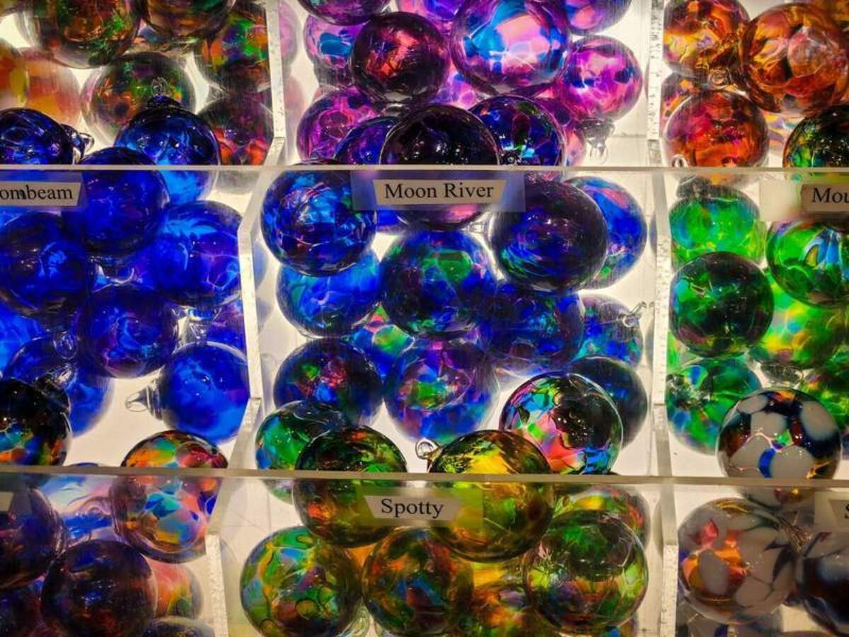  Crafting a custom souvenir with your favorite colors provides a completely unique keepsake from your trip. Photo credit: June Russell-Chamberlin 