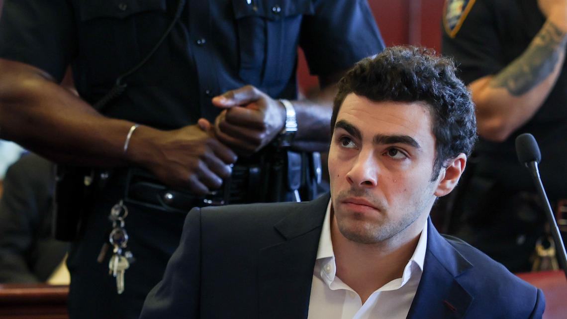 Luigi Mangione Loses Fight to Exclude Gun, More Evidence From Murder Trial 