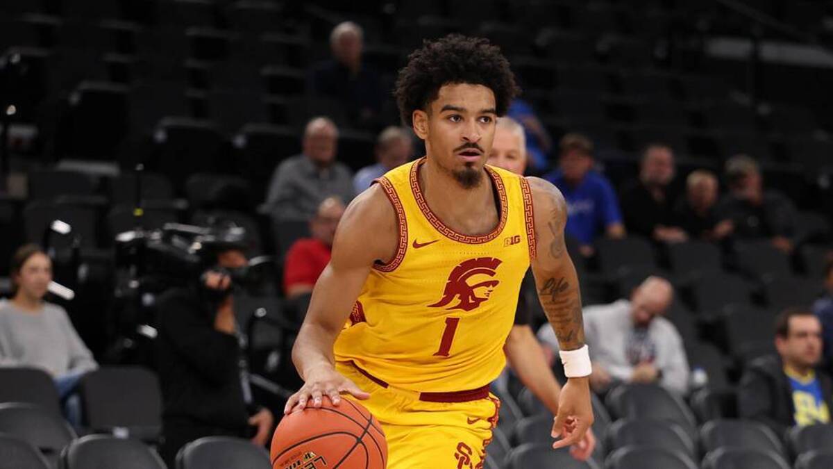  Nov 14, 2025; Inglewood, California, USA; Southern California Trojans guard Rodney Rice (1) dribbles the ball during the first half of the Hall of Fame Series game against the Illinois State Redbirds at Intuit Dome. Mandatory Credit: Kiyoshi Mio-Imagn Images | Kiyoshi Mio-Imagn Images 