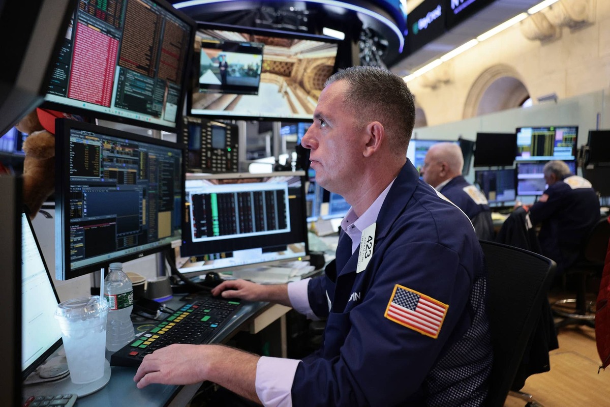  Morgan Stanley's Andrew Slimmon says the tech sell-off is healthy for markets. Michael M. Santiago/Getty Images