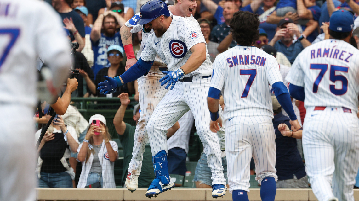 Paul Sullivan: Cubs cap manic homestand with a ‘sick' comeback for a dramatic 3-2, 11-inning victory 