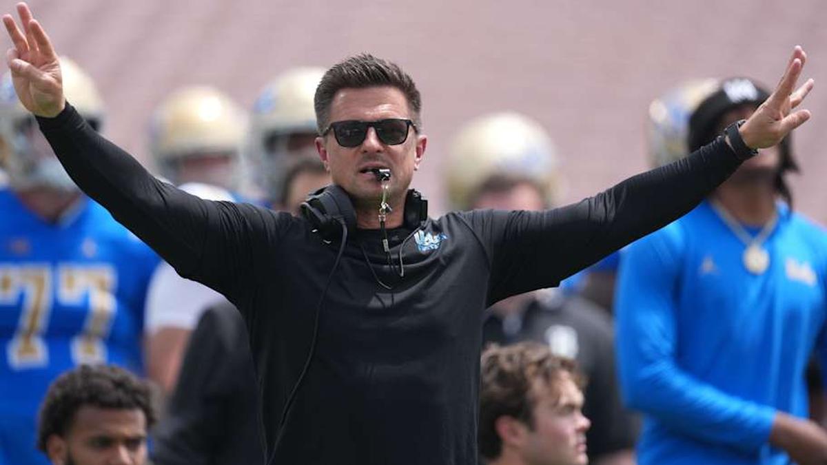  May 2, 2026; Pasadena, CA, USA; UCLA Bruins coach Bob Chesney reacts during the spring game at Rose Bowl. Mandatory Credit: Kirby Lee-Imagn Images | Kirby Lee-Imagn Images 