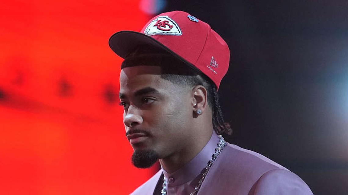  Apr 23, 2026; Pittsburgh, PA, USA; LSU Tigers defensive back Mansoor Delane is selected by the Kansas City Chiefs as the number six pick during the 2026 NFL Draft at Acrisure Stadium. Mandatory Credit: Kirby Lee-Imagn Images | Kirby Lee-Imagn Images 