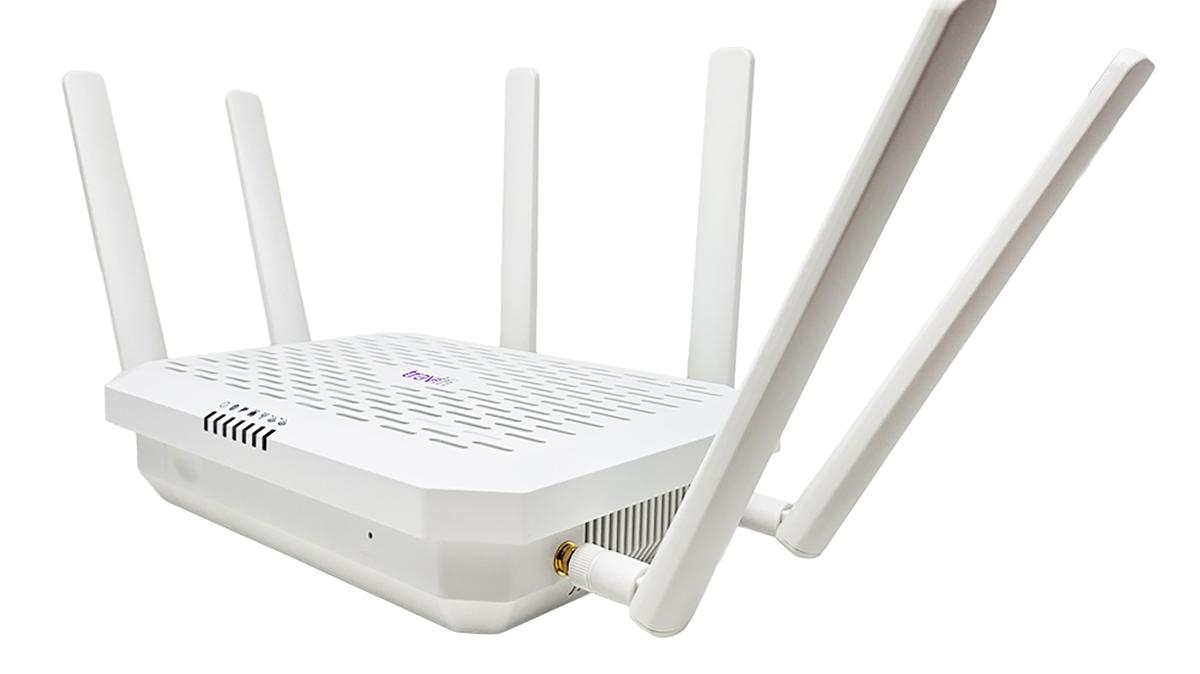 TravlFi XTR Pro 5G Router. (TravlFi/TNS)