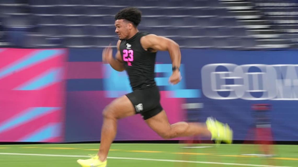  Feb 27, 2026; Indianapolis, IN, USA; Oregon tight end Kenyon Sadiq (TE23) during the NFL Scouting Combine at Lucas Oil Stadium. Mandatory Credit: Kirby Lee-Imagn Images | Kirby Lee-Imagn Images 