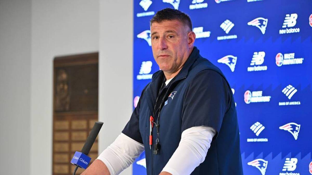  Jun 9, 2026; Foxborough, MA, USA; New England Patriots head coach Mike Vrabel holds a press conference before the start of minicamp practice at Gillette Stadium. Mandatory Credit: Eric Canha-Imagn Images | Eric Canha-Imagn Images 