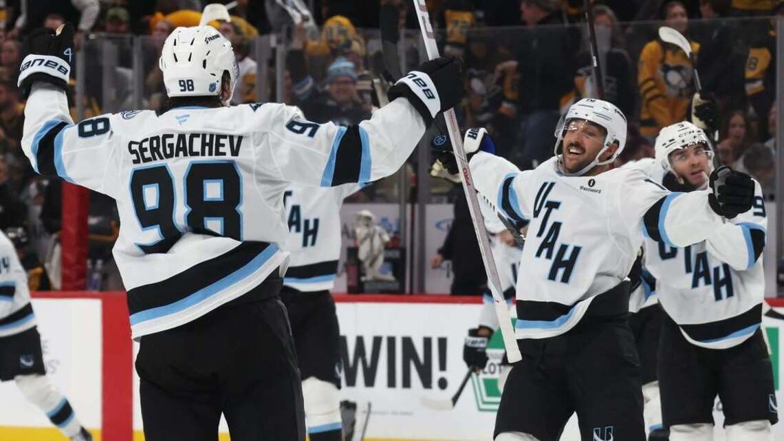 NHL roundup: Mammoth stun Penguins in OT after last-second goal 