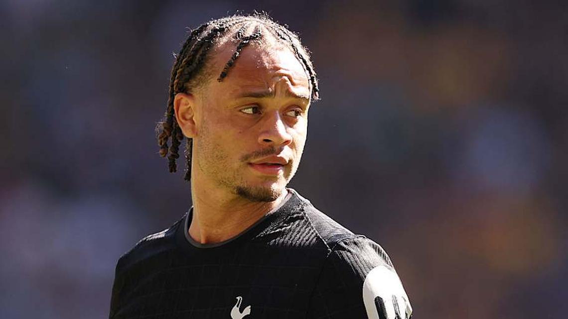  Xavi's outing ended prematurely in the West Midlands. | Lewis Storey/Danehouse/Getty Images 