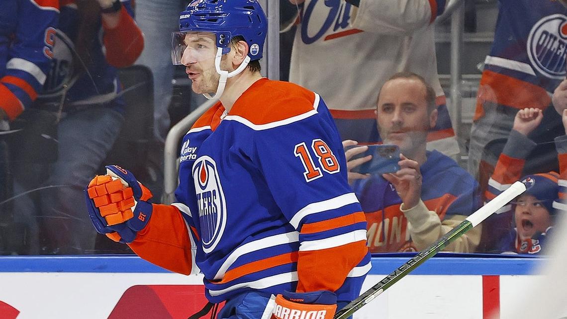 As Kraken battle for playoff spot, Oilers eye division title