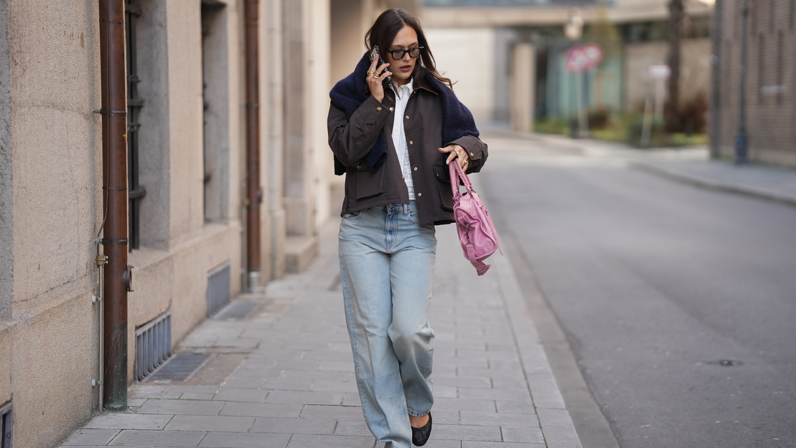 Bye, Boots! These Luxe Fall Shoes Are What Rich Girls Wear With Jeans 
