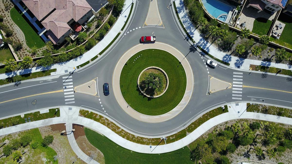 Roundabouts reduce the need for left turns, but they don’t work everywhere. Pete Ark/Moment via Getty Images