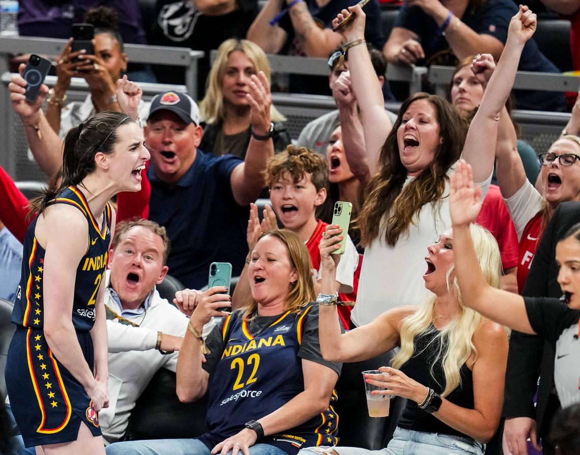  Indiana Fever star Caitlin Clark celebrates a victory Grace Smith/IndyStar / USA TODAY NETWORK via Imagn Images