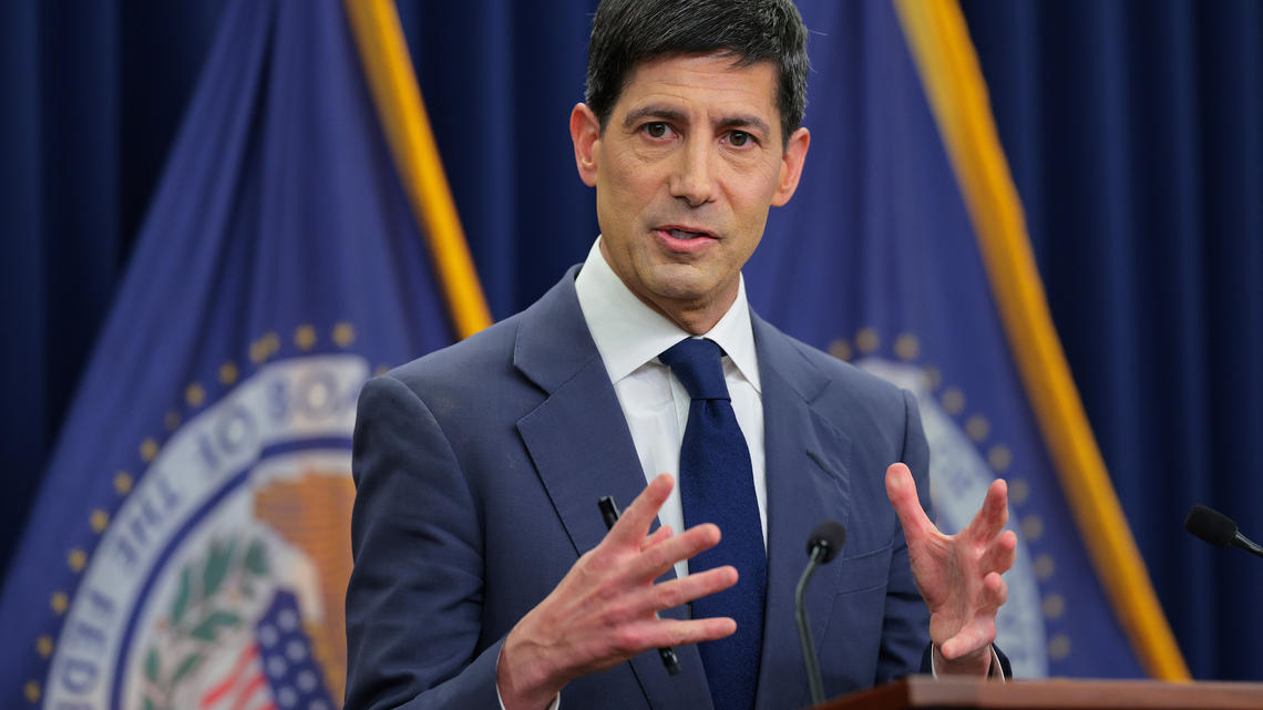Fed's Warsh signals revamp, but offers little substance on rates 