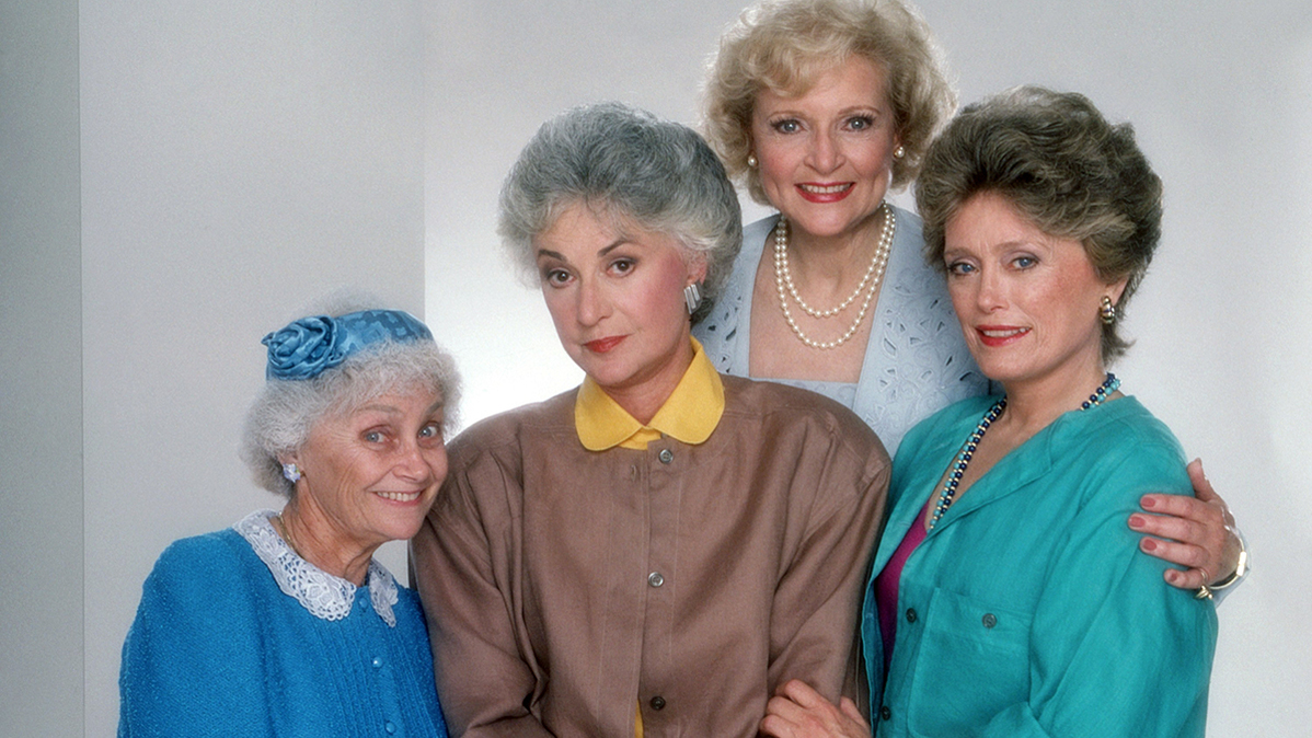 THE GOLDEN GIRLS, from left, Estelle Getty, Bea Arthur, Betty White, Rue McClanahan, 1985-92  (1985 photo). ph: Mario Casilli / TV Guide / ©NBC / courtesy Everett Collection