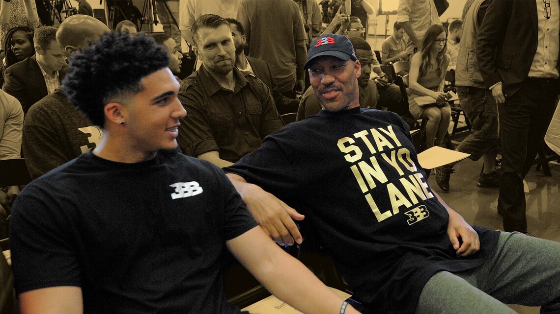 LaVar Ball couldn't believe why LiAngelo Ball stole sunglasses in China: "You sound like an idiot" 