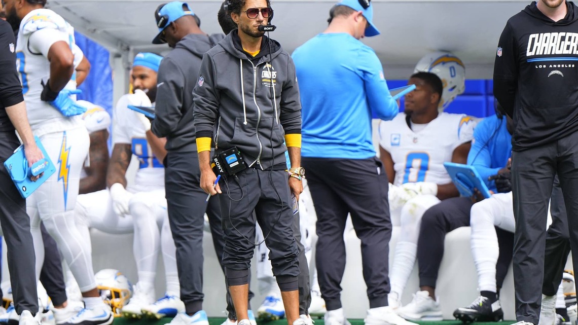 Jim Harbaugh Has Decided Whether Mike McDaniel Will Keep Calling Plays for Chargers 