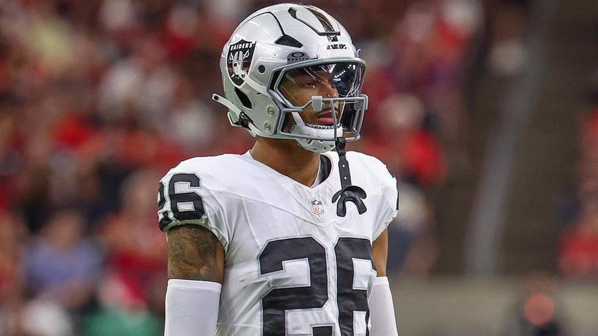  Dec 21, 2025; Houston, Texas, USA; Las Vegas Raiders cornerback Darien Porter (26) during a television timeout against the Houston Texans in the first quarter at NRG Stadium. Mandatory Credit: Thomas Shea-Imagn Images | Thomas Shea-Imagn Images 