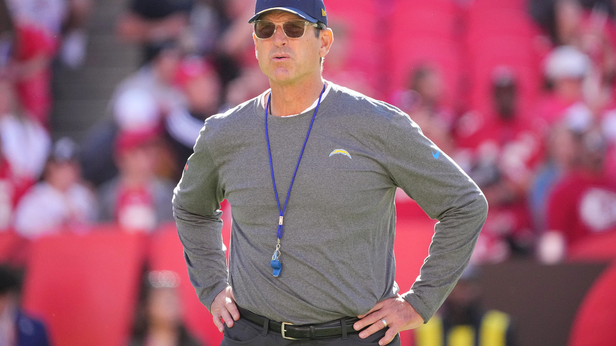 Analyst bullish on Jim Harbaugh turning the Chargers' season around
