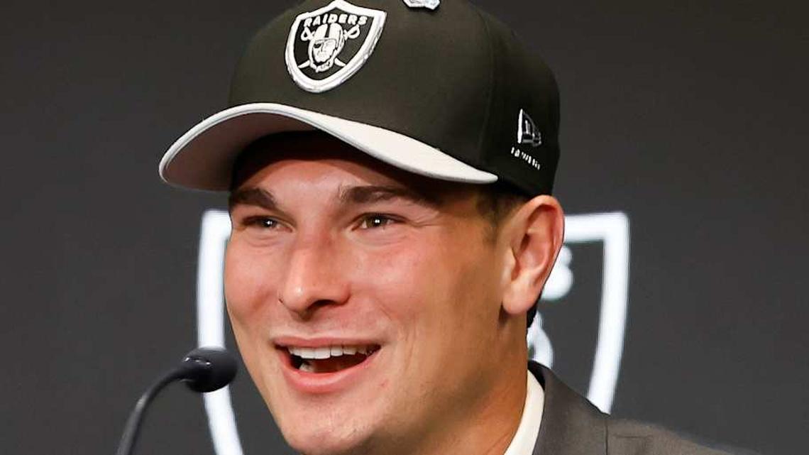  Darrell Craig Harris, ON SI 