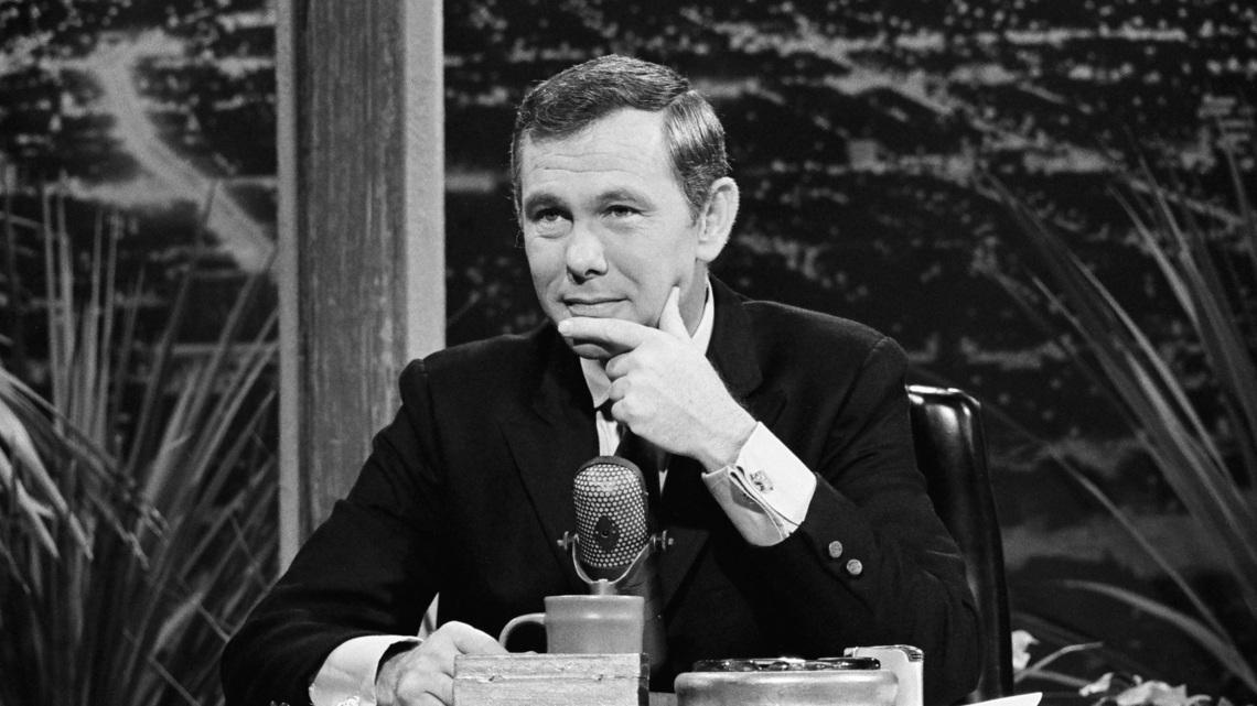 Iconic 'Friends' outfit, Johnny Carson's desk to appear in 'NBC100' exhibit 