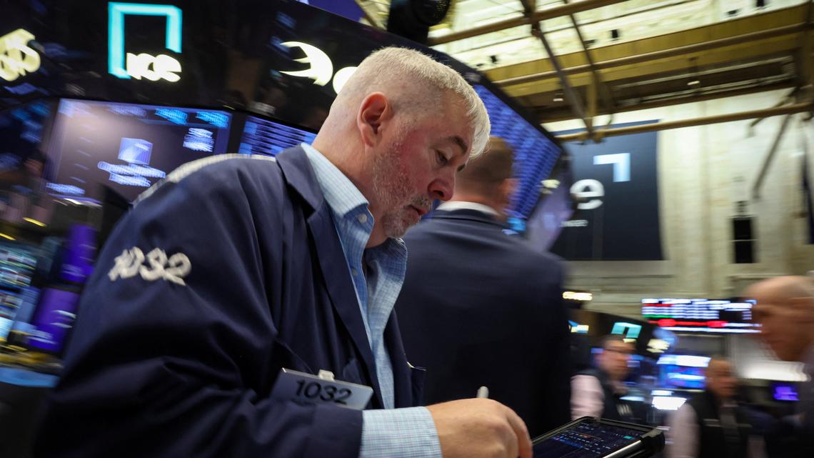 US stock index futures rise on Middle East peace hopes, AI optimism 