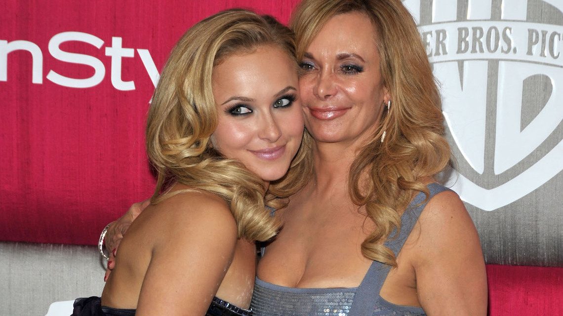 Hayden Panettiere's Complicated Relationship With Mom Lesley Vogel Explained 