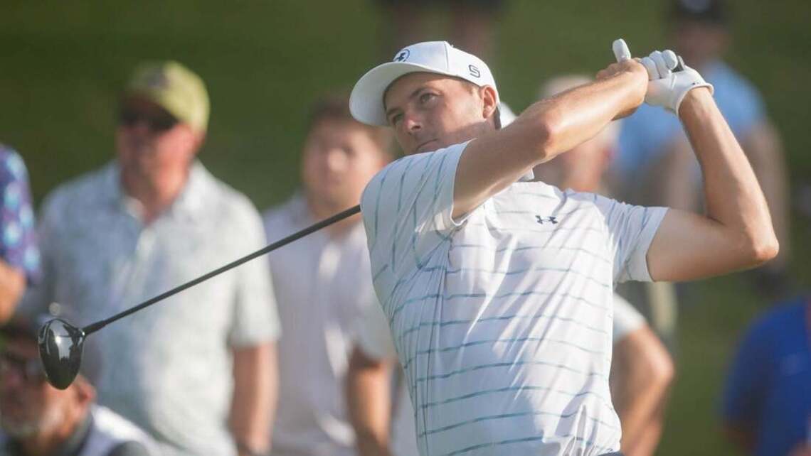 Jordan Spieth, on top-50 bubble, part of 5-way tie for St. Jude lead 