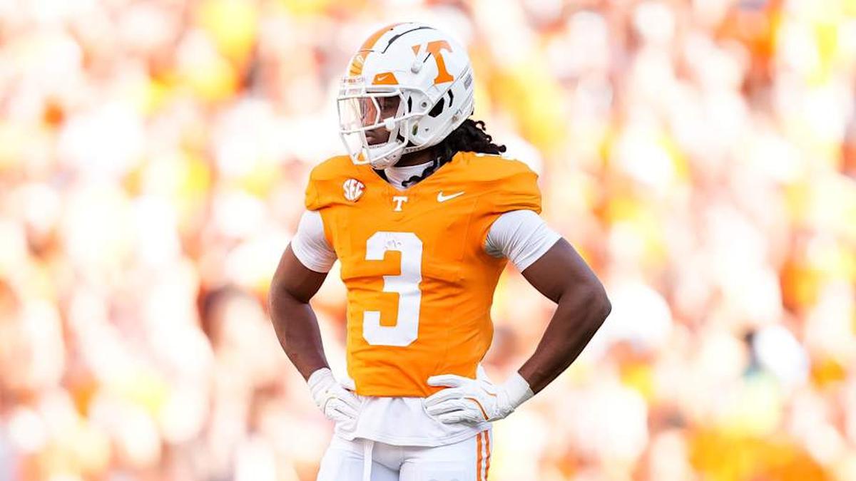 Tennessee defensive back Jermod McCoy (3) during an SEC conference game between Tennessee and Alabama in Neyland Stadium on Saturday, Oct. 19, 2024. | Caitie McMekin/News Sentinel / USA TODAY NETWORK via Imagn Images 