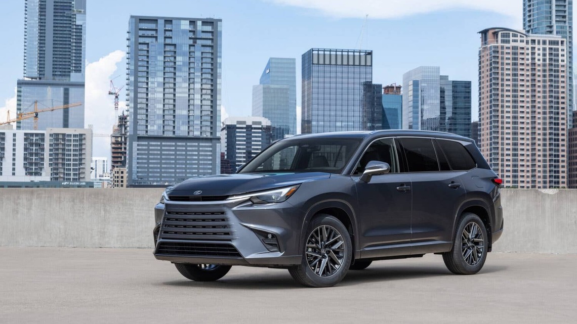 We Compared the 2026 Lexus TX and Volvo XC90. One Clearly Won 