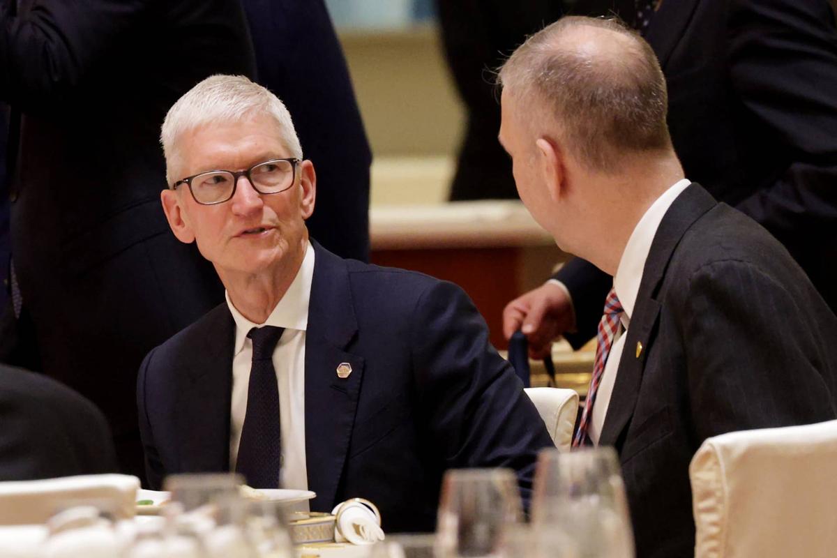  Apple is expanding Apple Intelligence across accessibility tools, including VoiceOver, Magnifier, and Vision Pro. 