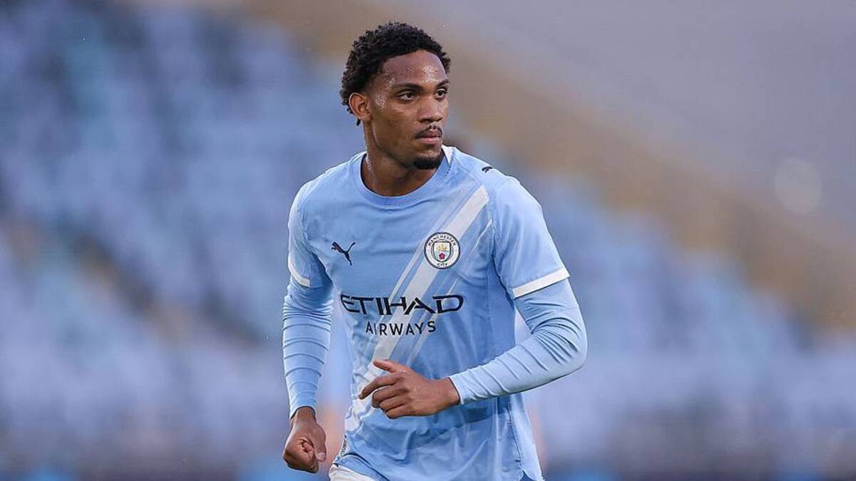 McFarlane has yet to make a senior appearance in English soccer. | James Gill/Danehouse/Getty Images 