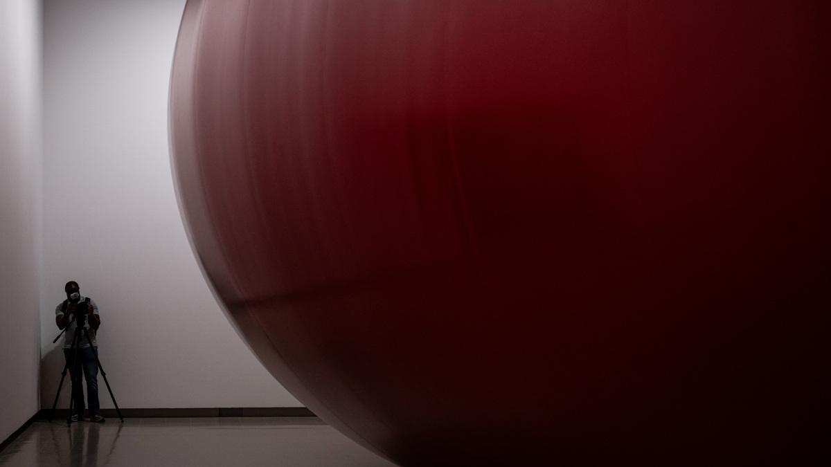 A videographer films British-Indian sculptor Anish Kapoor's installation 'All of Nothing' (2026) during the press view for 'Anish Kapoor' at the Hayward Gallery, in London, Britain, June 15, 2026. REUTERS/Chris J. Ratcliffe