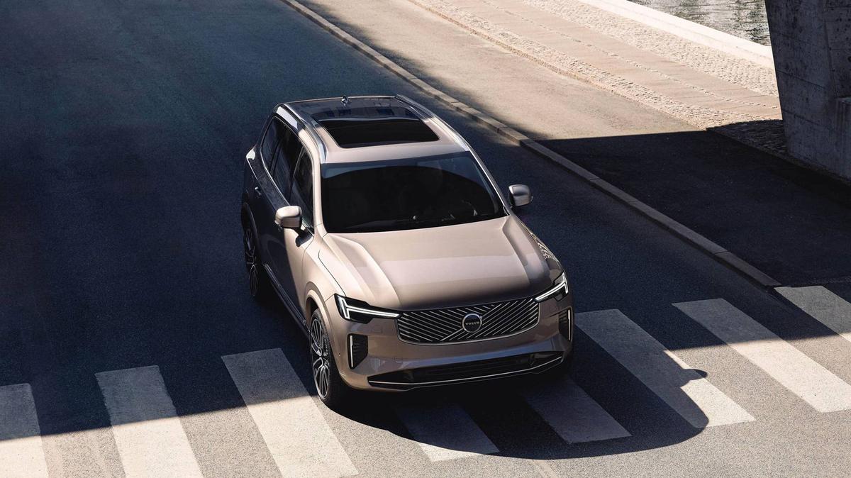  2025 Volvo XC90 Volvo