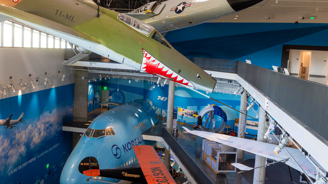 10 showstoppers to see beyond Endeavour at the new Samuel Oschin Air and Space Center 