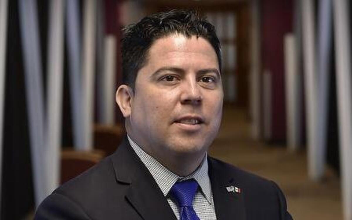 
When Leo Prieto, an executive at Truman Medical Centers, was recently honored with an award by the Mexican Consul in Kansas City, he revealed his personal story of immigration from Mexico.
